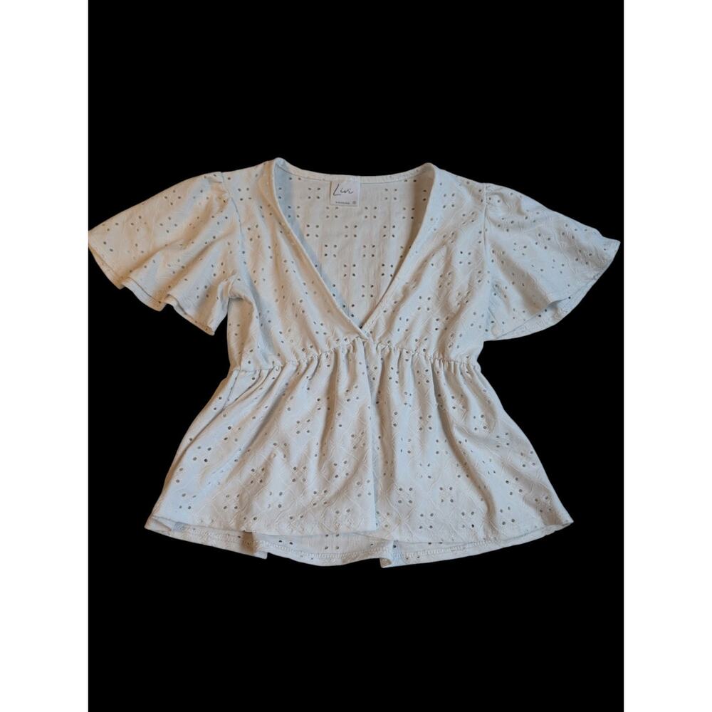 Livi Women's Baby Doll Flutter Sleeve White Blouse Embroidered Floral Size Small